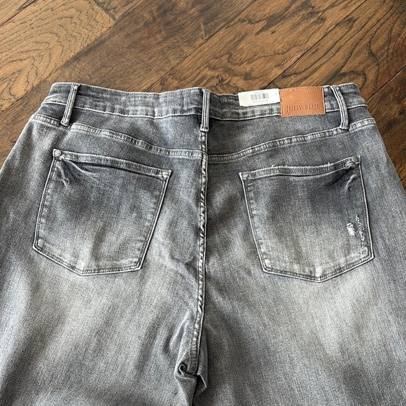 Judy Blue Gray High Waist Skinny Jeans - Picture 3 of 4